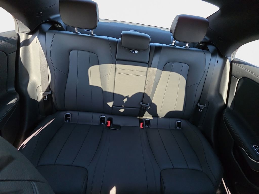 Used 2025 Mercedes-Benz CLA 250 image 20