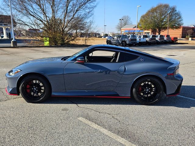 Used 2024 Nissan Z NISMO w/ Floor Mat Package image 4