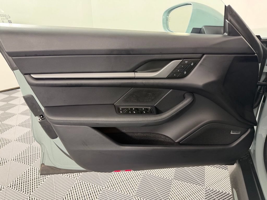 Certified 2026 Porsche Taycan RWD image 16