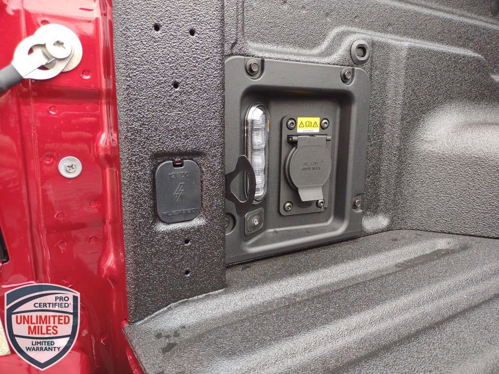 New 2025 Ford Maverick XLT w/ XLT Luxury Package image 45