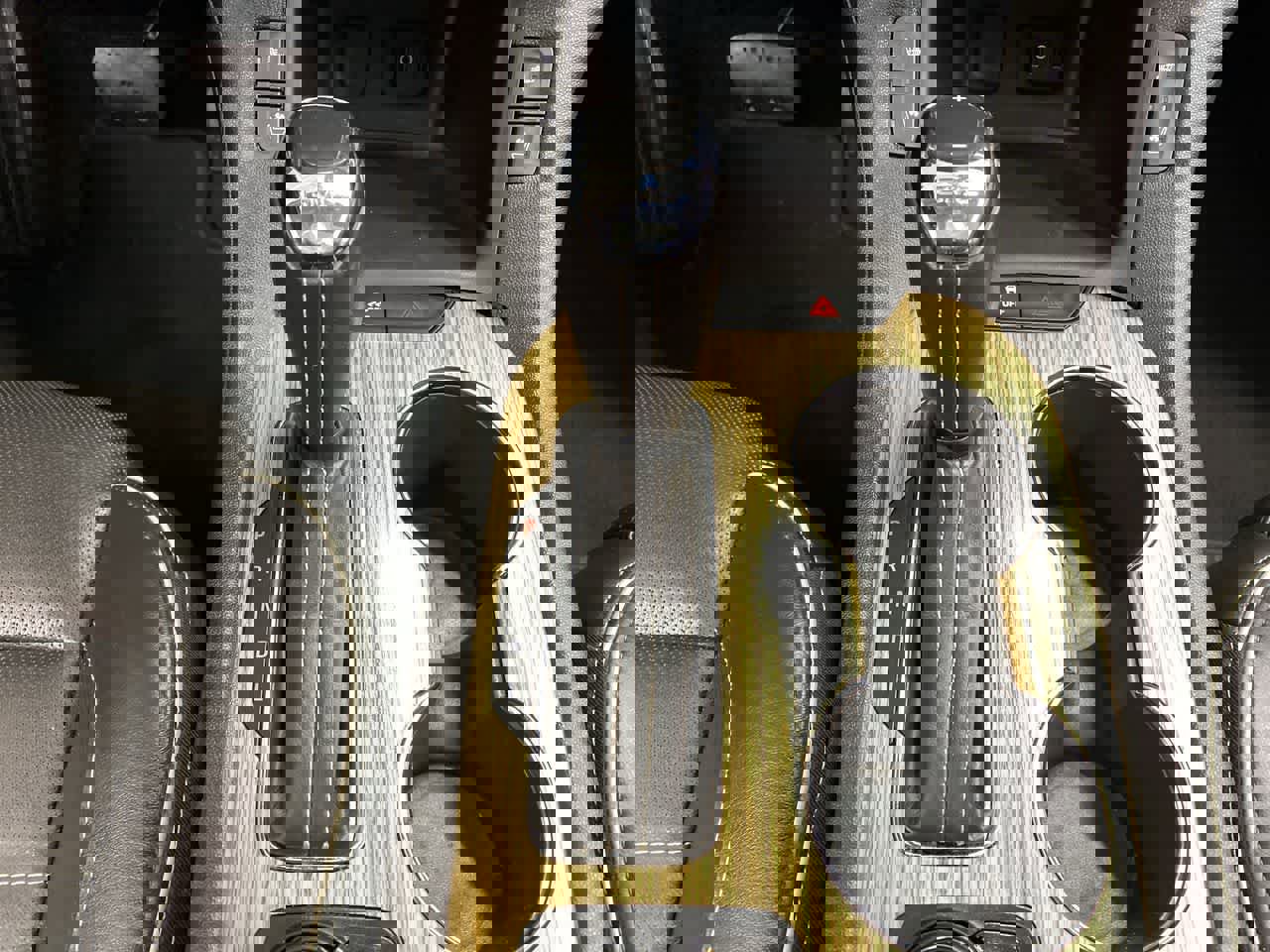 Used 2018 GMC Acadia Denali w/ Technology Package image 26