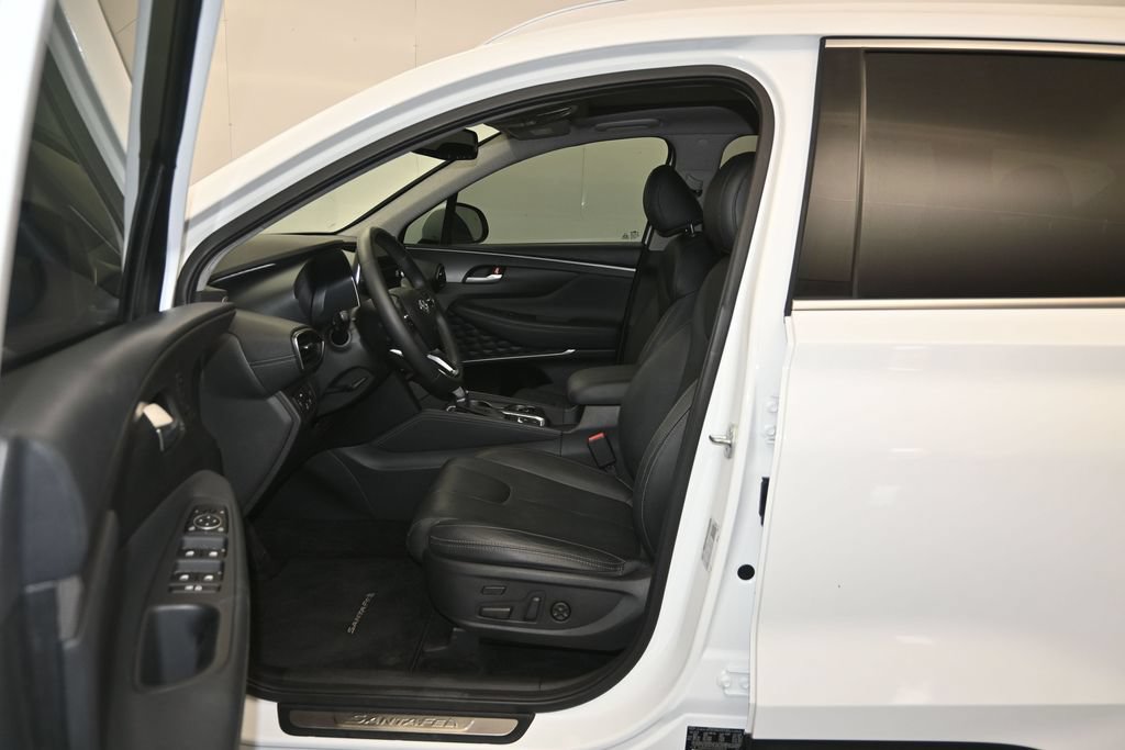 Used 2019 Hyundai Santa Fe FWD image 23