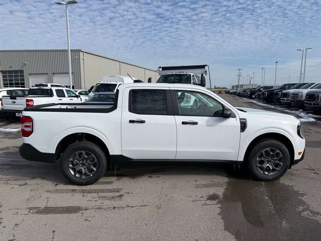 New 2026 Ford Maverick XLT image 31