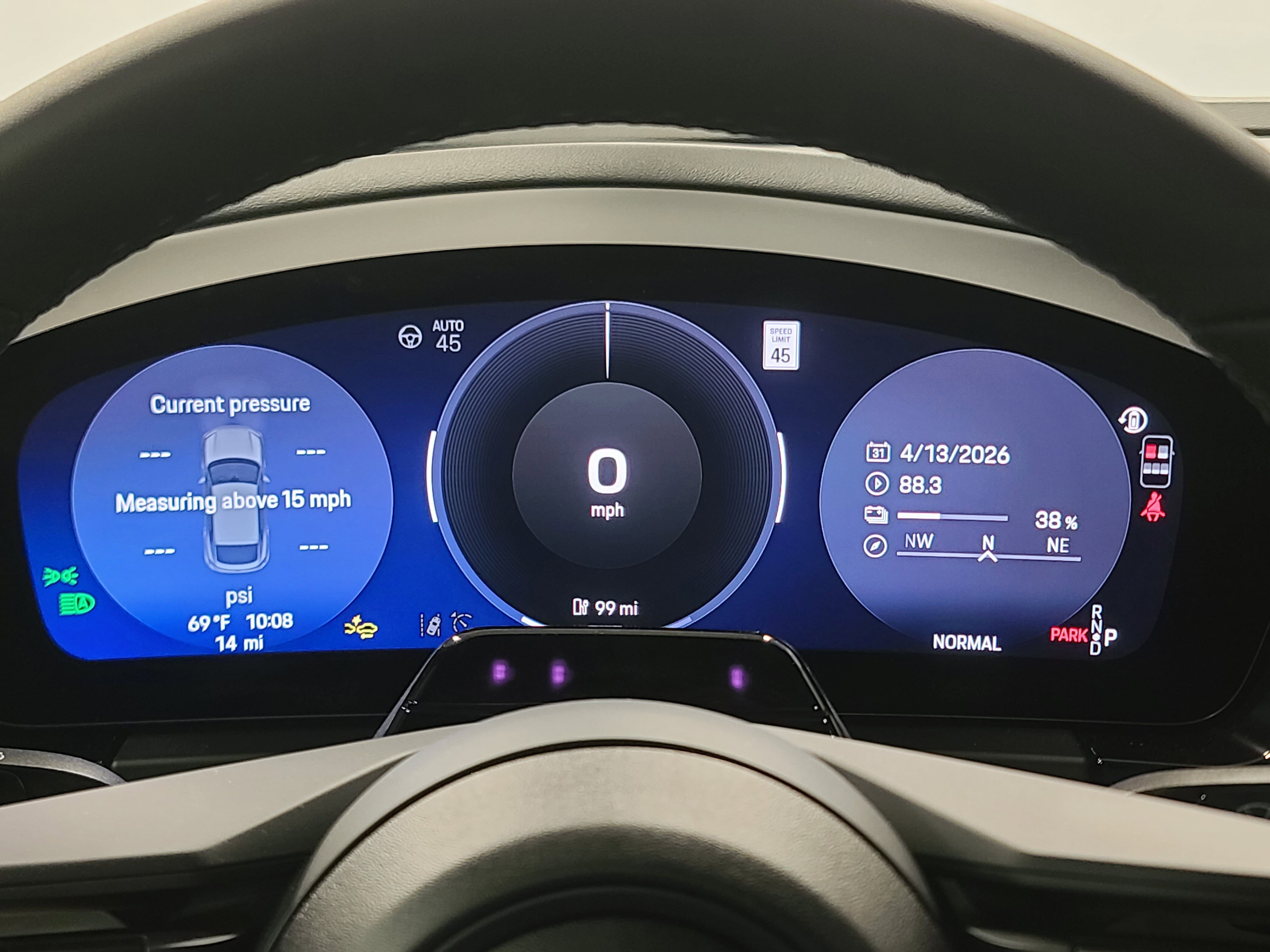 New 2026 Porsche Macan Electric RWD image 19