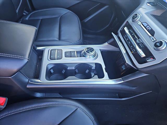 Used 2024 Ford Explorer XLT w/ Equipment Group 202A image 11