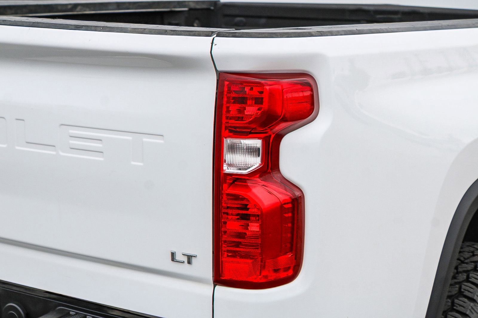 Used 2025 Chevrolet Silverado 2500 LT AWD/4WD image 10