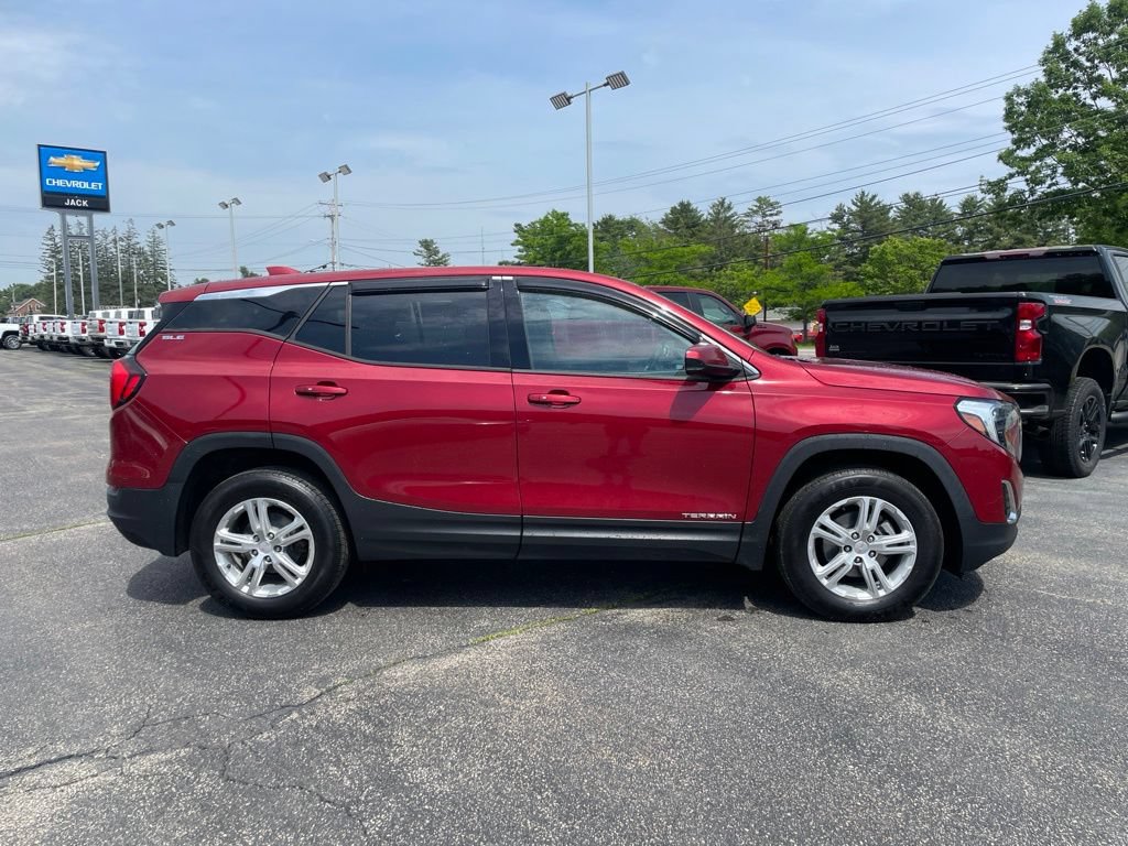 Used 2018 GMC Terrain SLE AWD/4WD image 9