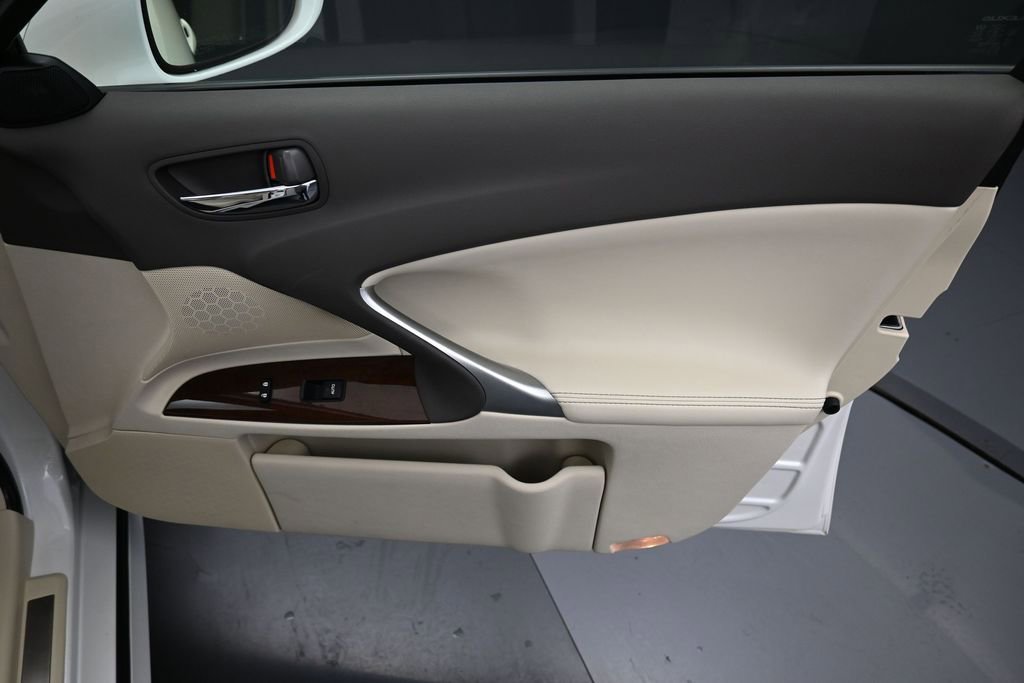 Used 2012 Lexus IS 250 AWD w/ Luxury Plus Value Edition image 38