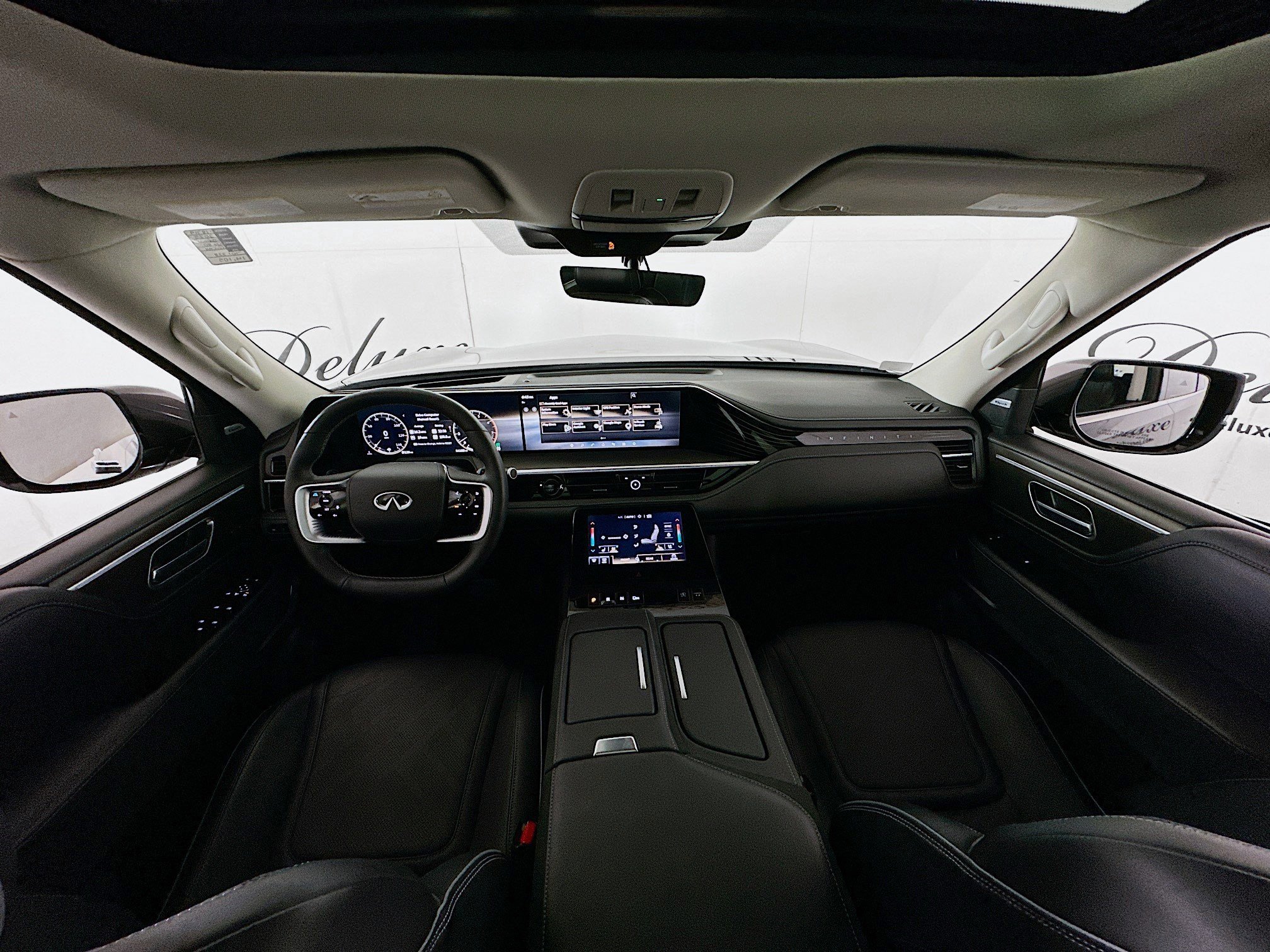 Used 2025 INFINITI QX80 Luxe AWD/4WD image 18