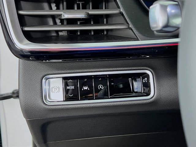 New 2025 Buick Envision Sport Touring image 9