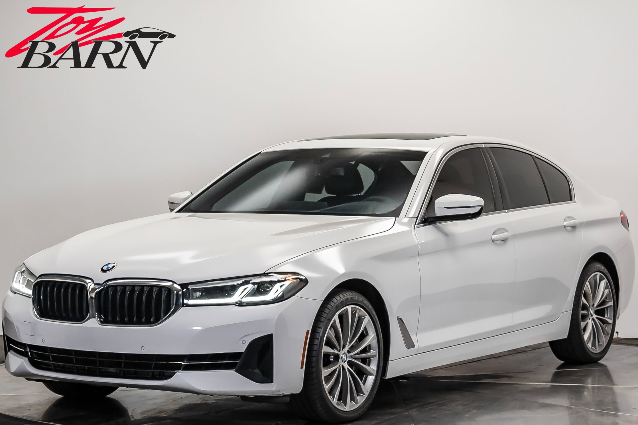 Used 2023 BMW 540i xDrive w/ Premium Package