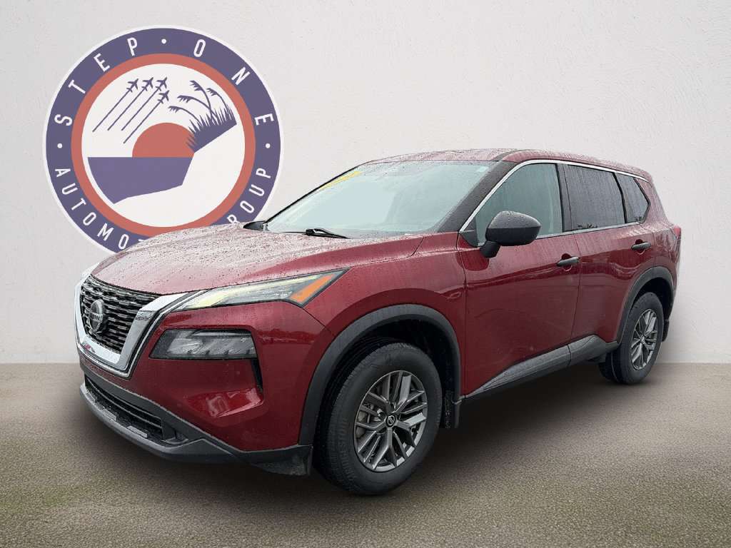 Used 2021 Nissan Rogue S FWD image 2