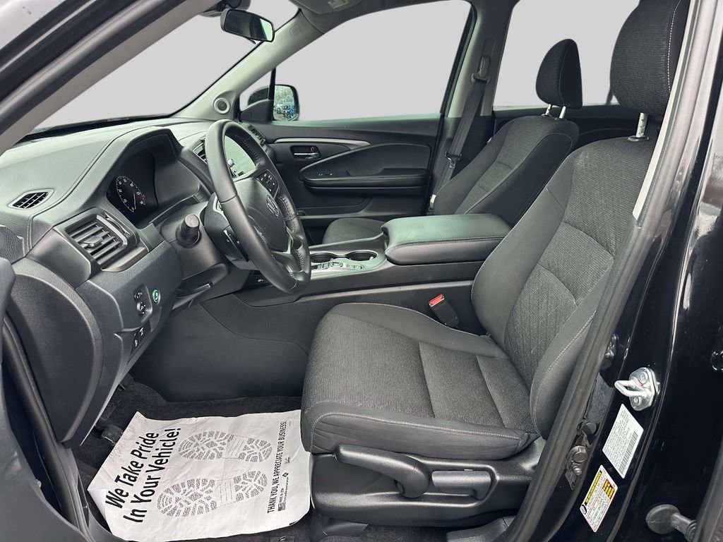 Used 2024 Honda Ridgeline Sport image 13