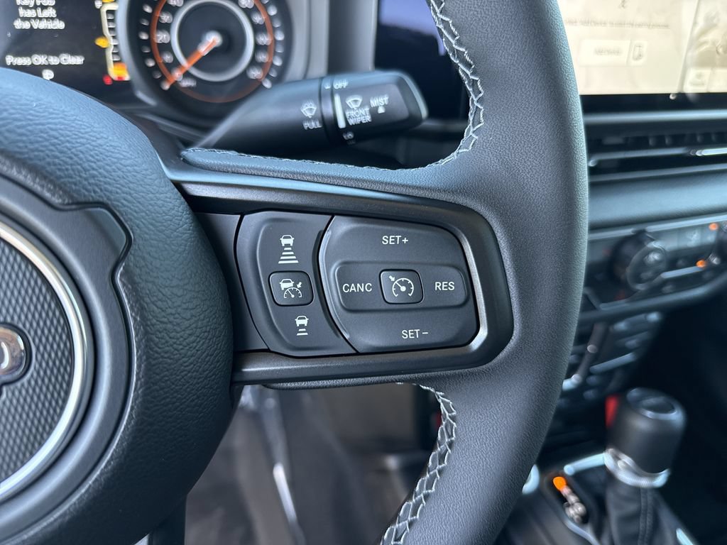 New 2026 Jeep Gladiator Sport AWD/4WD image 28