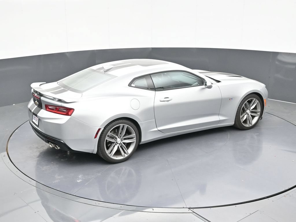 Used 2018 Chevrolet Camaro SS RWD image 56