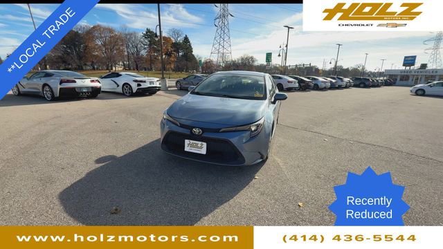 Used 2020 Toyota Corolla LE image 3