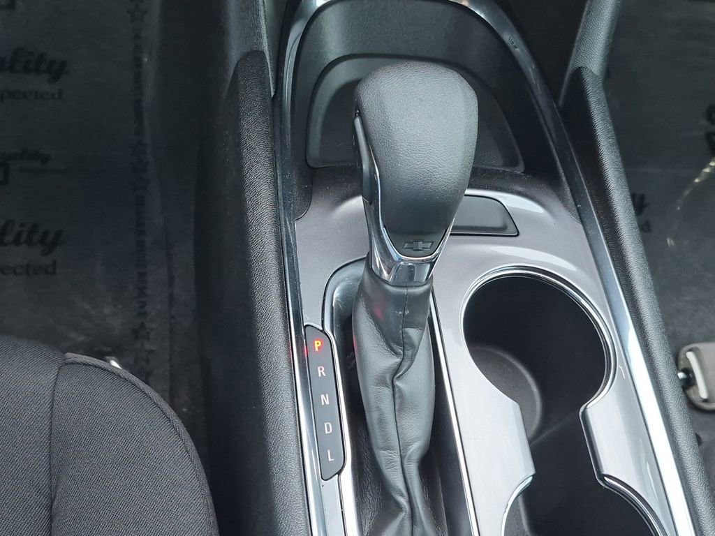 Used 2022 Chevrolet Malibu LT FWD image 19