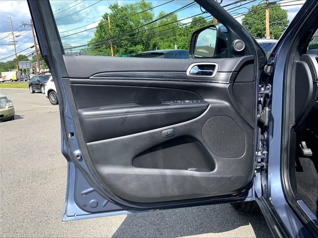 Used 2019 Jeep Grand Cherokee Limited AWD/4WD image 27