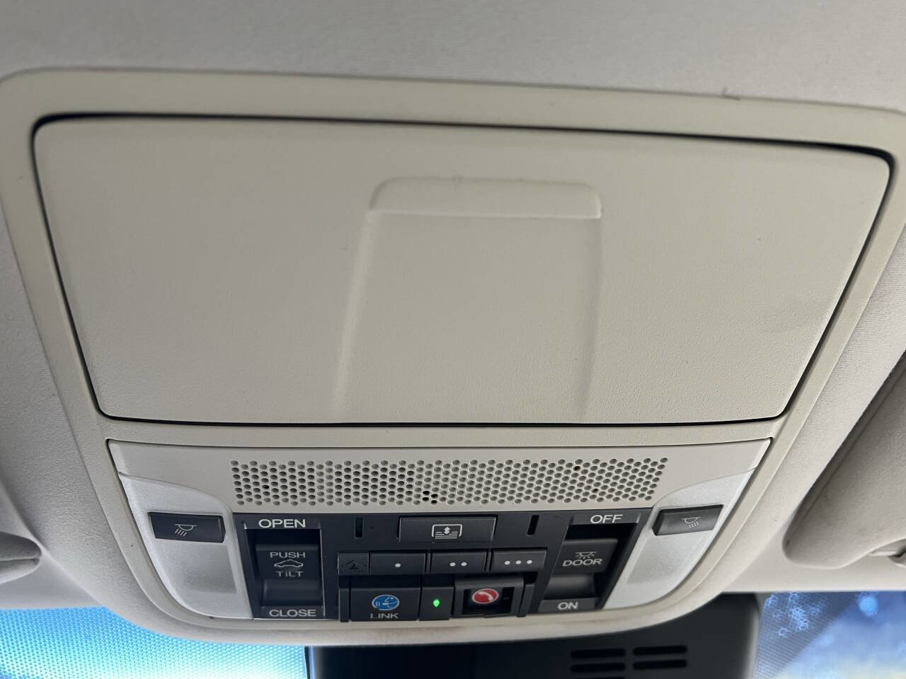 Used 2016 Acura RLX w/ Advance Package image 33