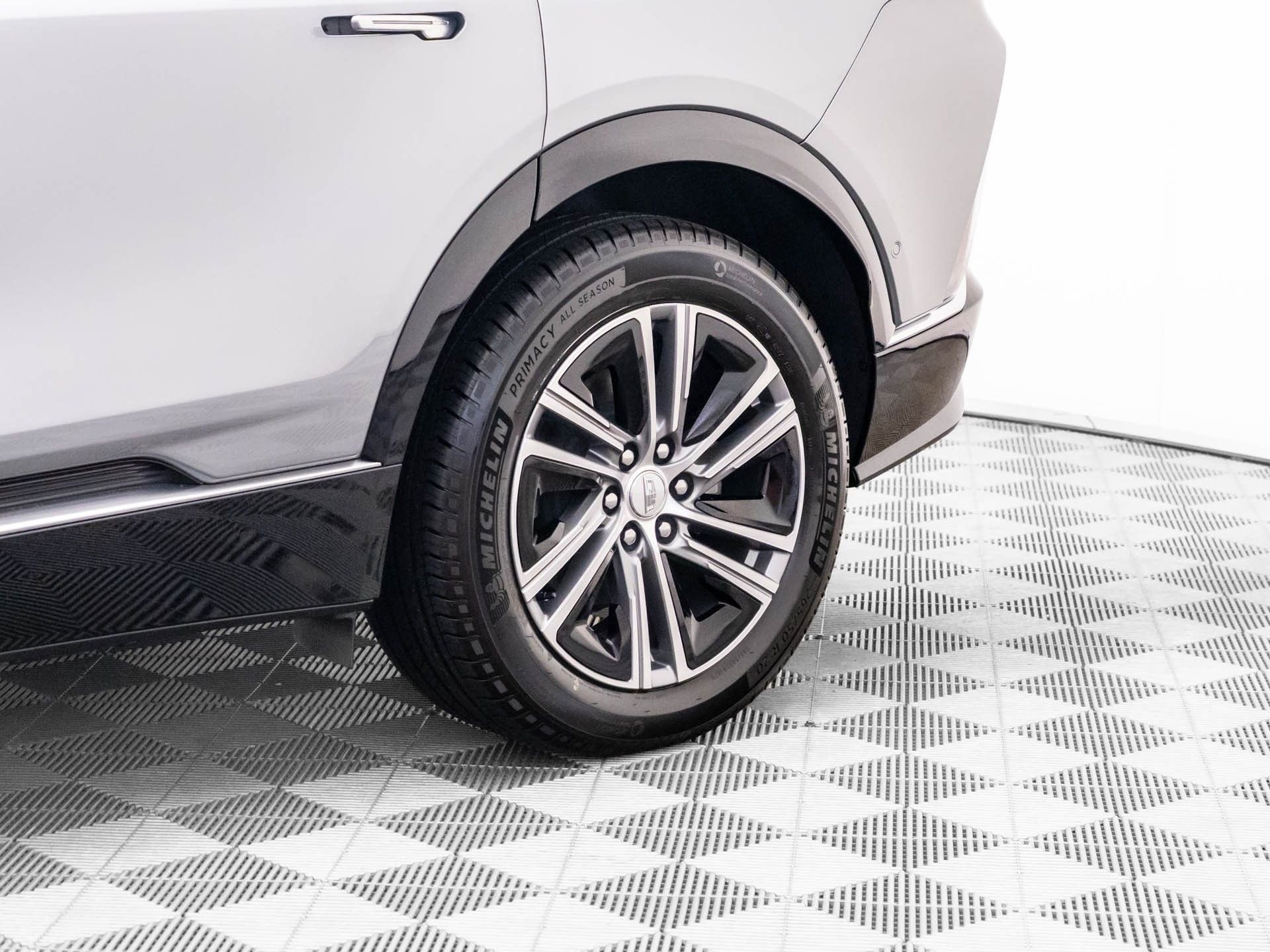 New 2026 Cadillac Lyriq Luxury RWD image 35
