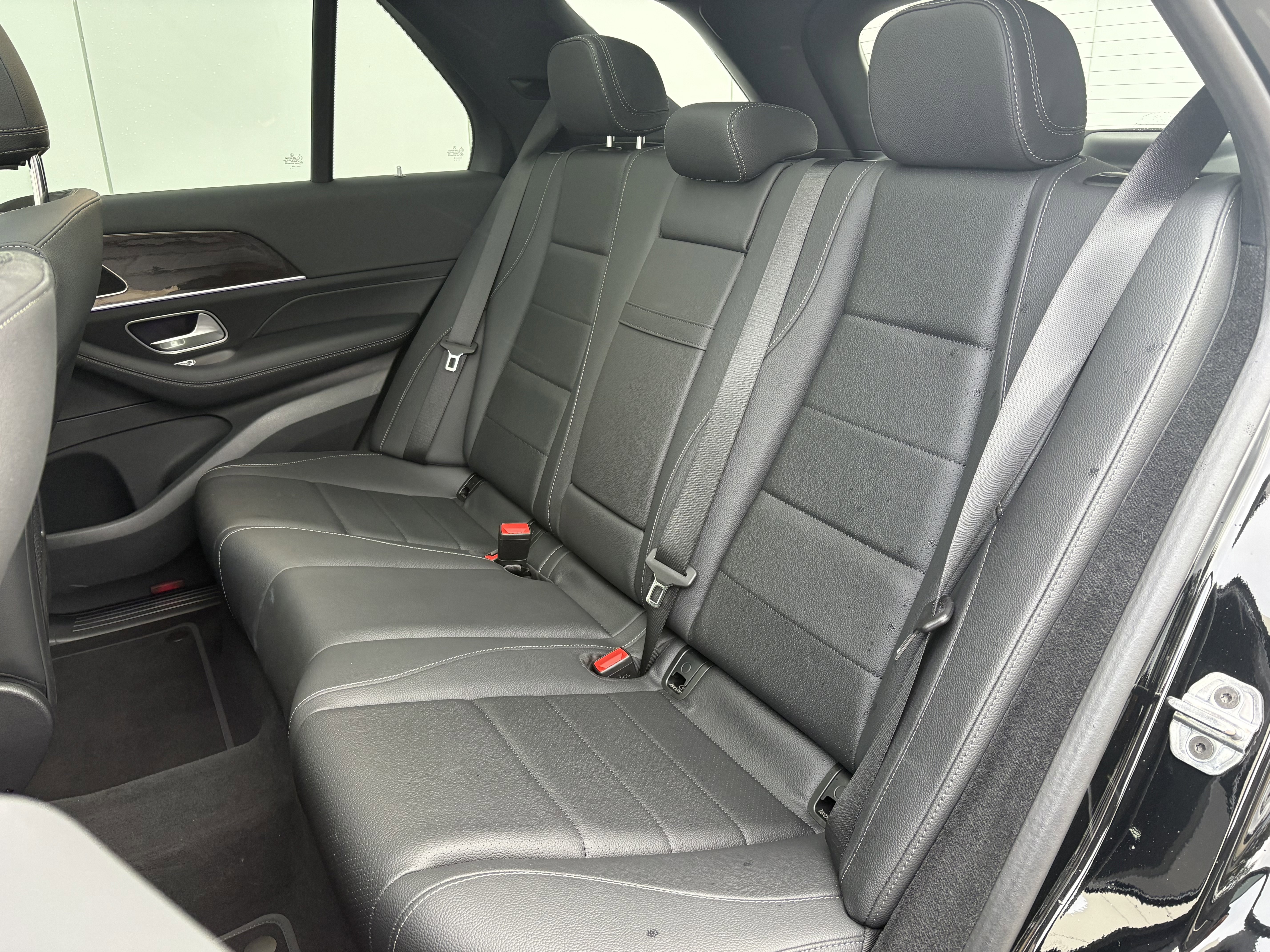 Used 2025 Mercedes-Benz GLE 450e 4MATIC image 12
