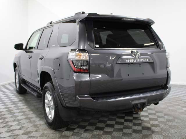 Used 2023 Toyota 4Runner SR5 AWD/4WD image 4