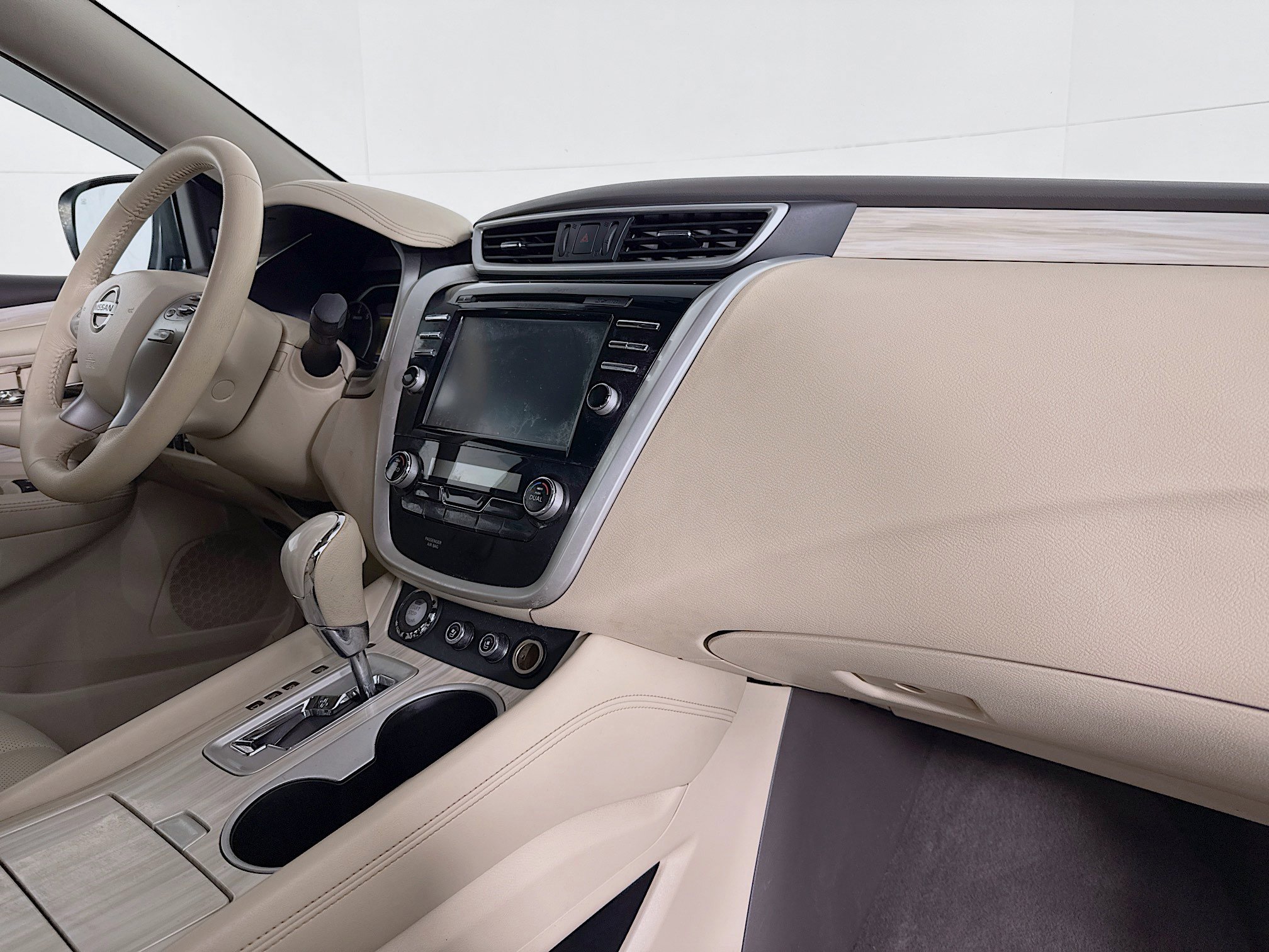 Used 2017 Nissan Murano Platinum image 28