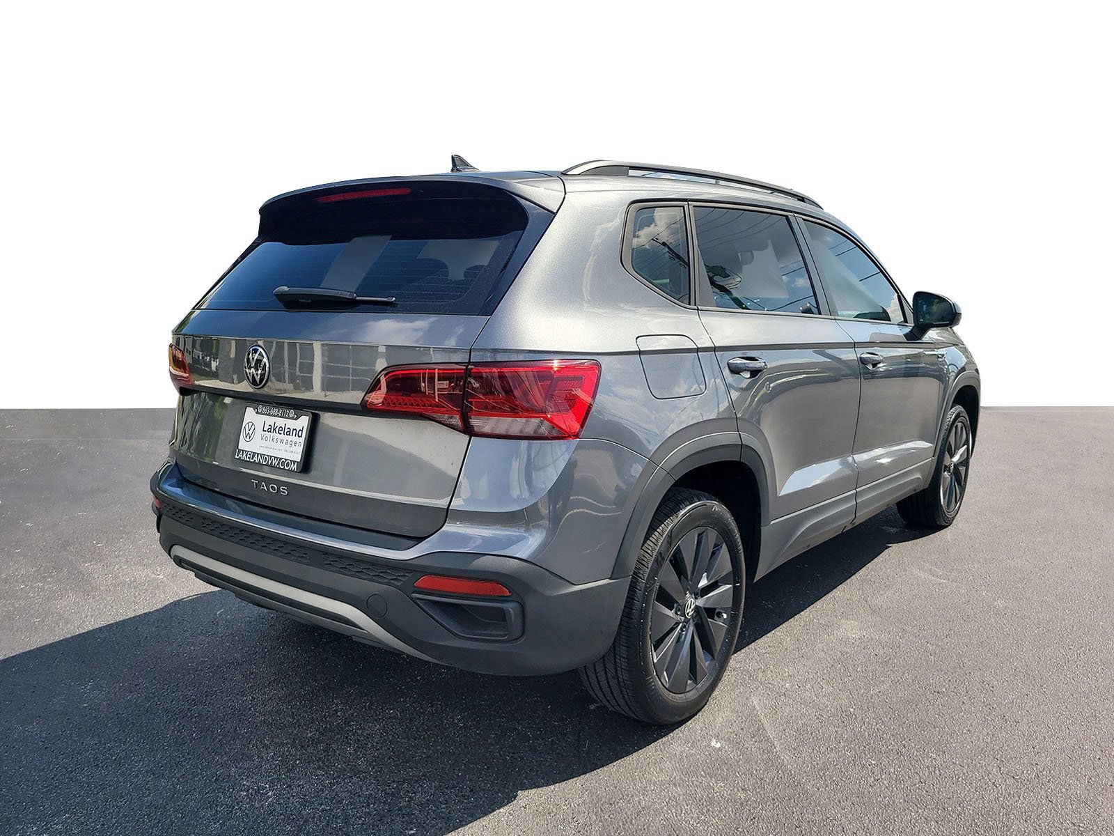 Used 2022 Volkswagen Taos S FWD image 3