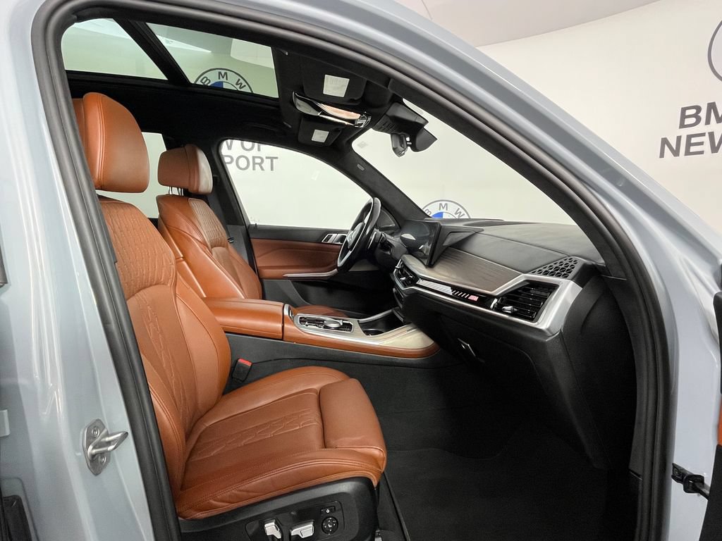 Certified 2024 BMW X7 M60i w/ Climate Comfort Package AWD/4WD image 26