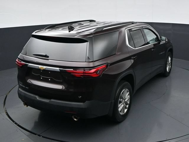 Used 2022 Chevrolet Traverse LT w/ LPO, Floor Liner Package AWD/4WD image 31