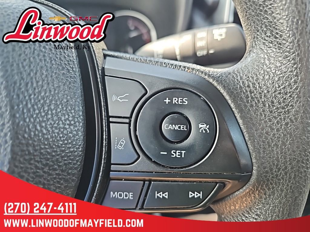 Used 2023 Toyota RAV4 XLE image 20