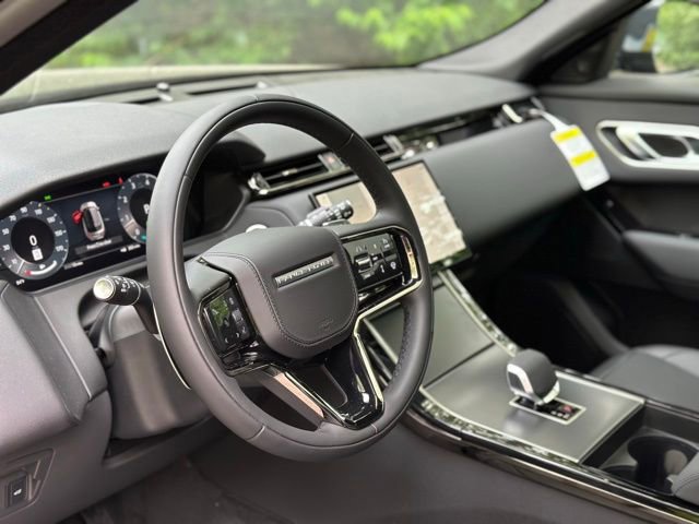 New 2026 Land Rover Range Rover Velar S AWD/4WD image 12