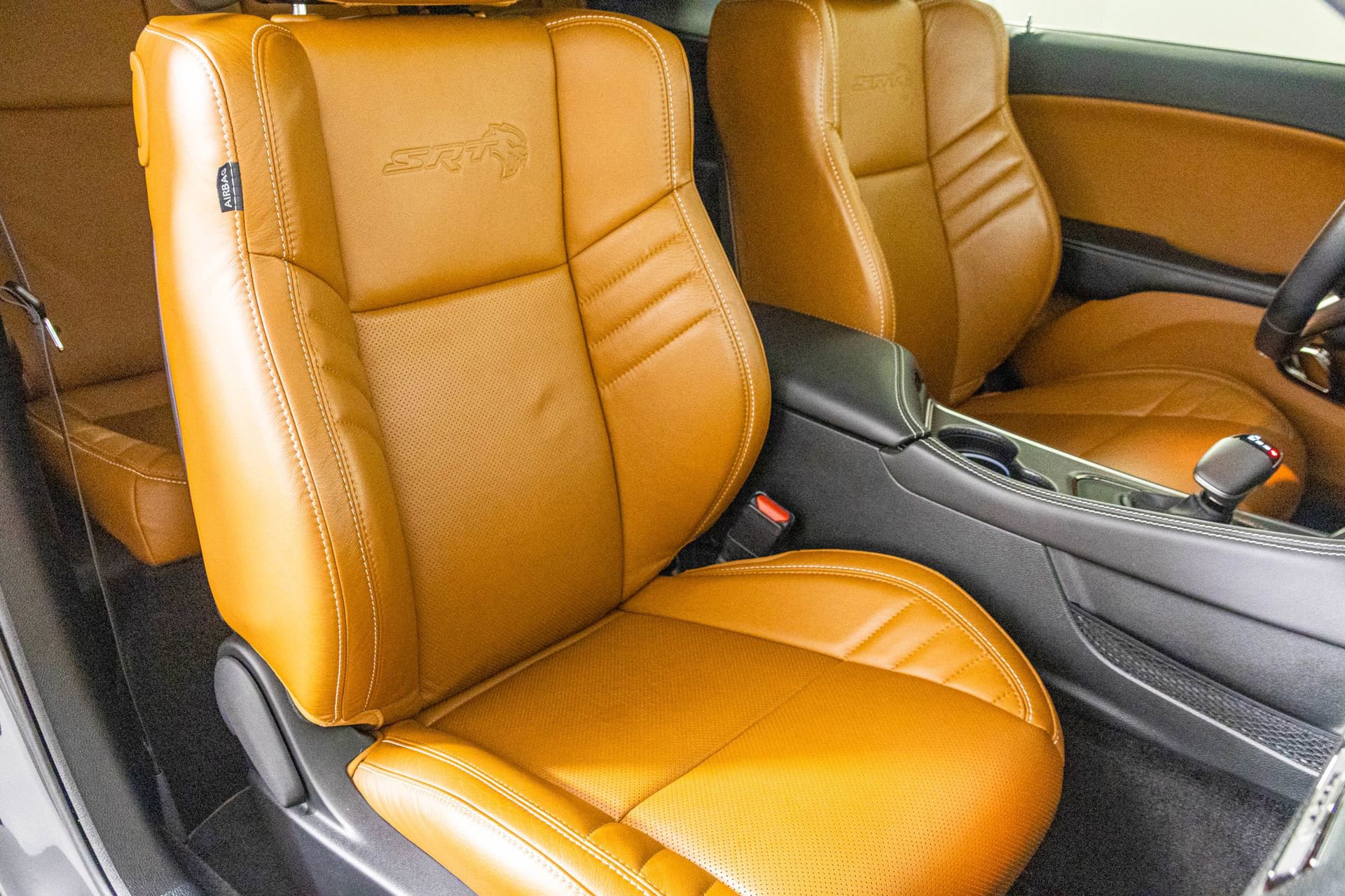 Used 2019 Dodge Challenger SRT Hellcat w/ Laguna Leather Package image 35