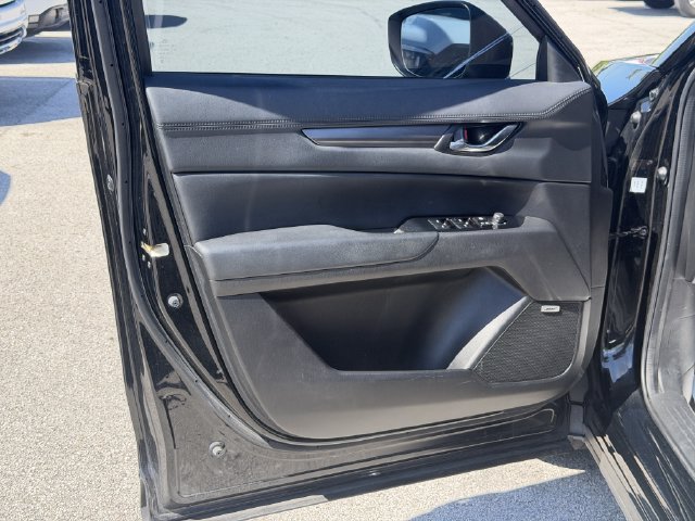 Used 2018 MAZDA CX-5 Touring w/ Preferred Equipment Package FWD image 33