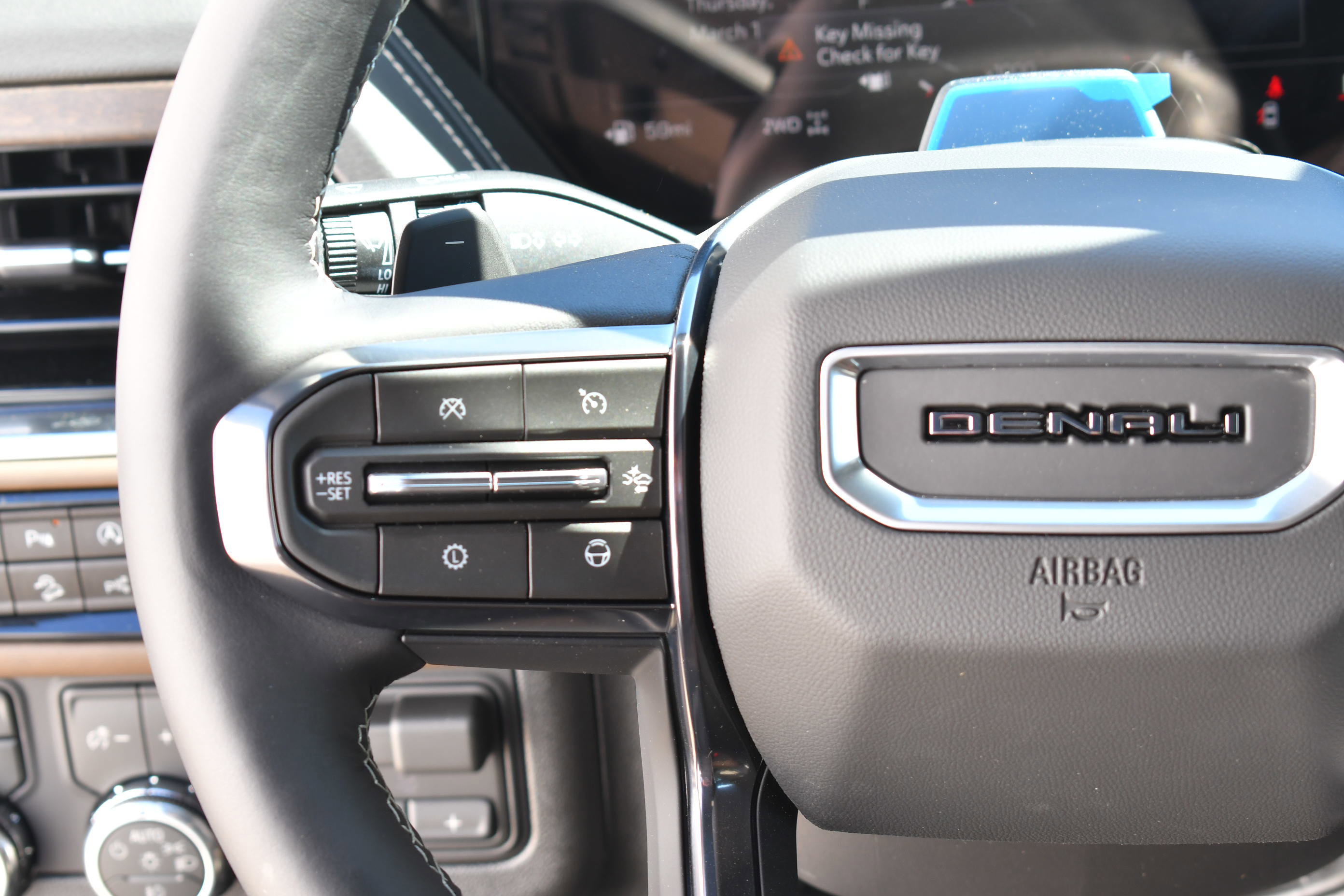 New 2026 GMC Yukon XL Denali Ultimate w/ LPO, Floor Liner Package image 23