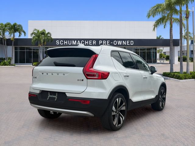 Certified 2024 Volvo XC40 B5 Plus w/ Protection Package Premier AWD/4WD image 7