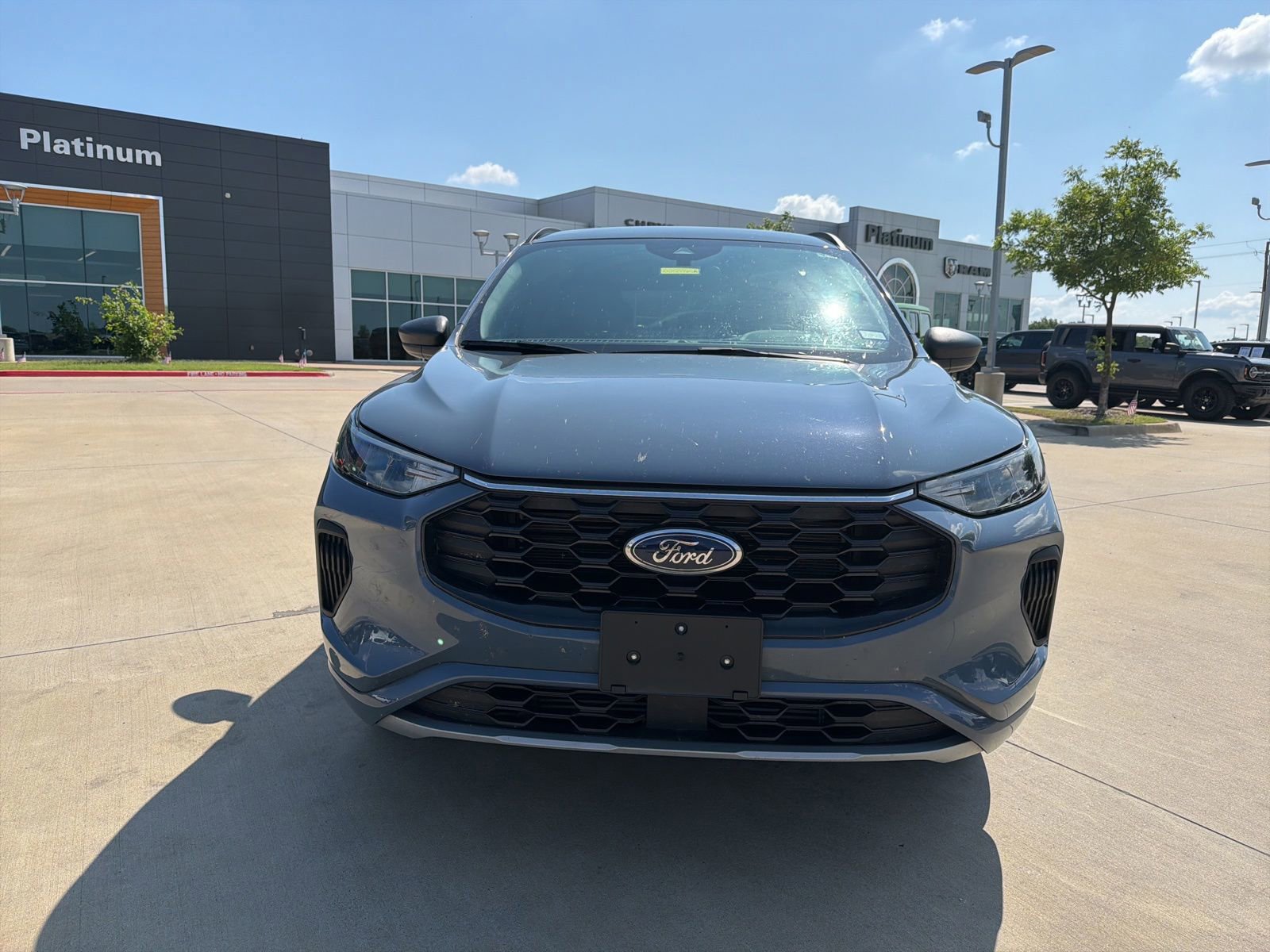 Used 2024 Ford Escape ST-Line w/ Tech Pack #1 FWD image 8
