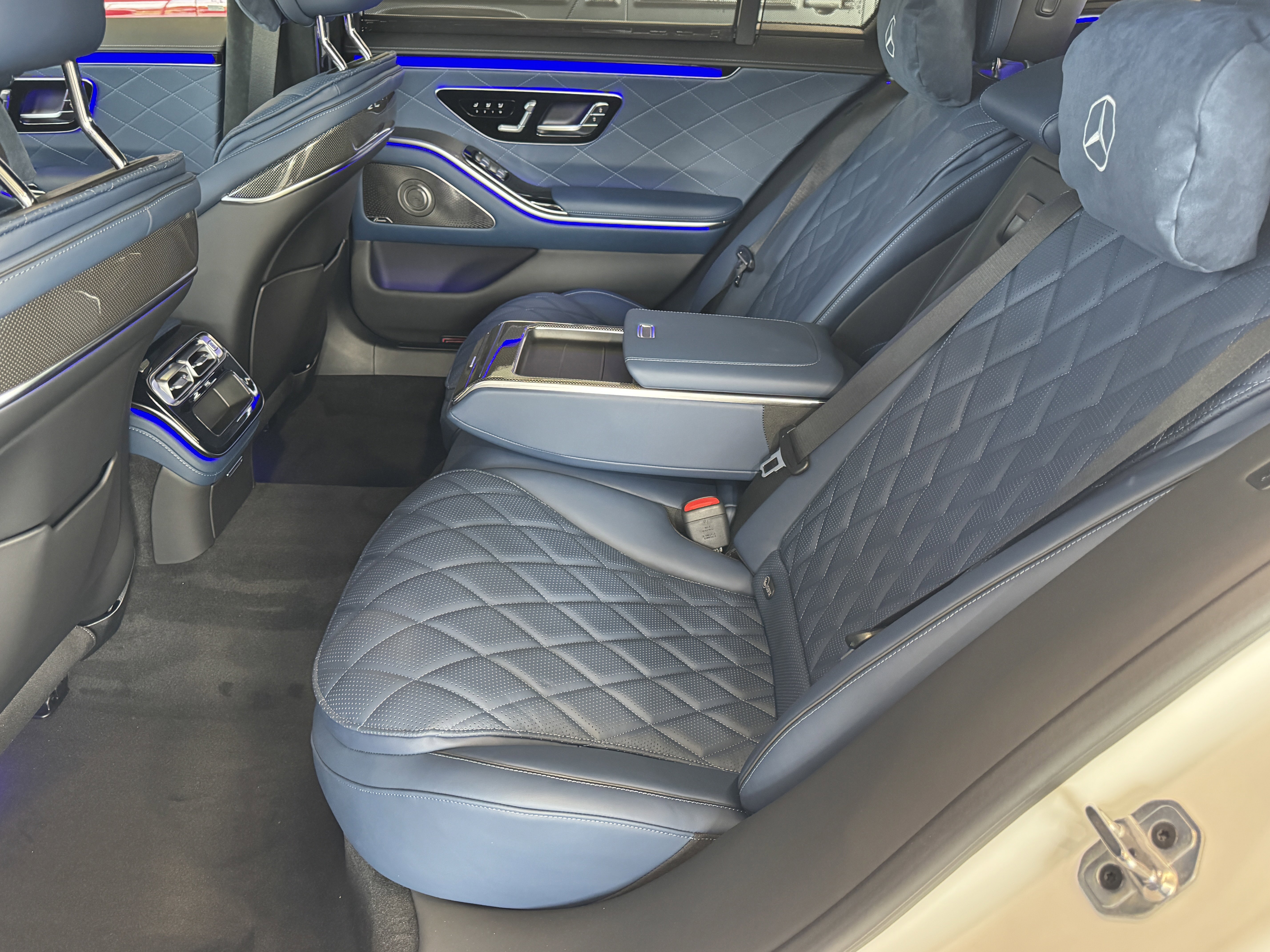 New 2026 Mercedes-Benz S 580 4MATIC Sedan image 27