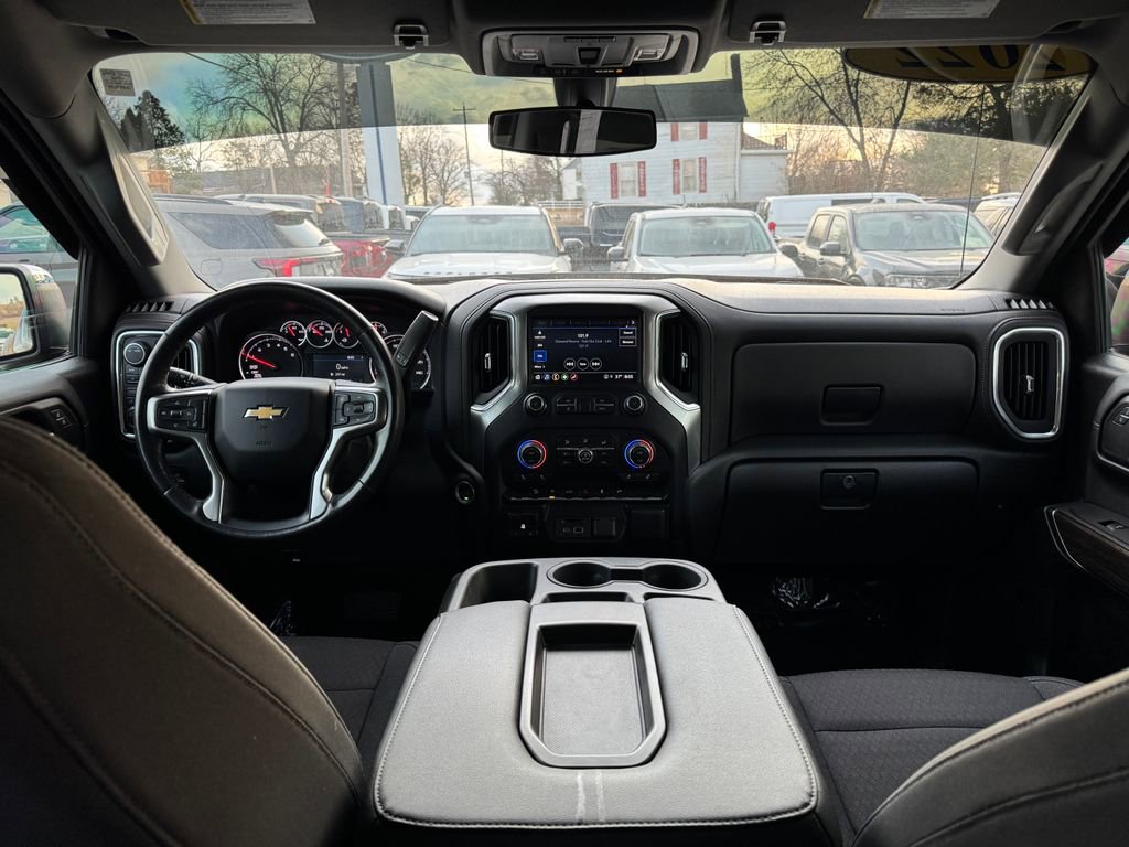 Used 2022 Chevrolet Silverado 1500 LT image 26