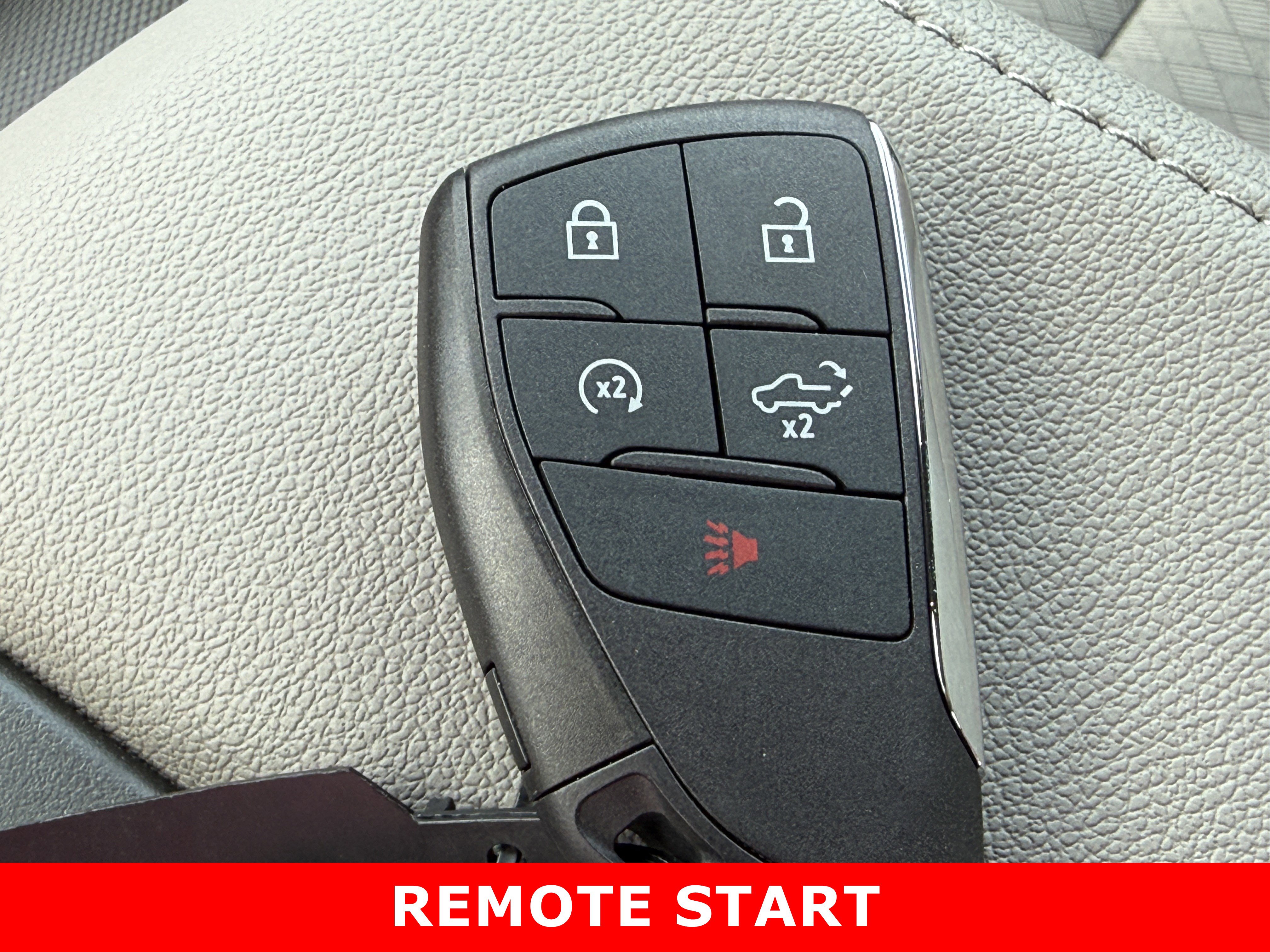 New 2026 GMC Sierra 1500 SLE image 24