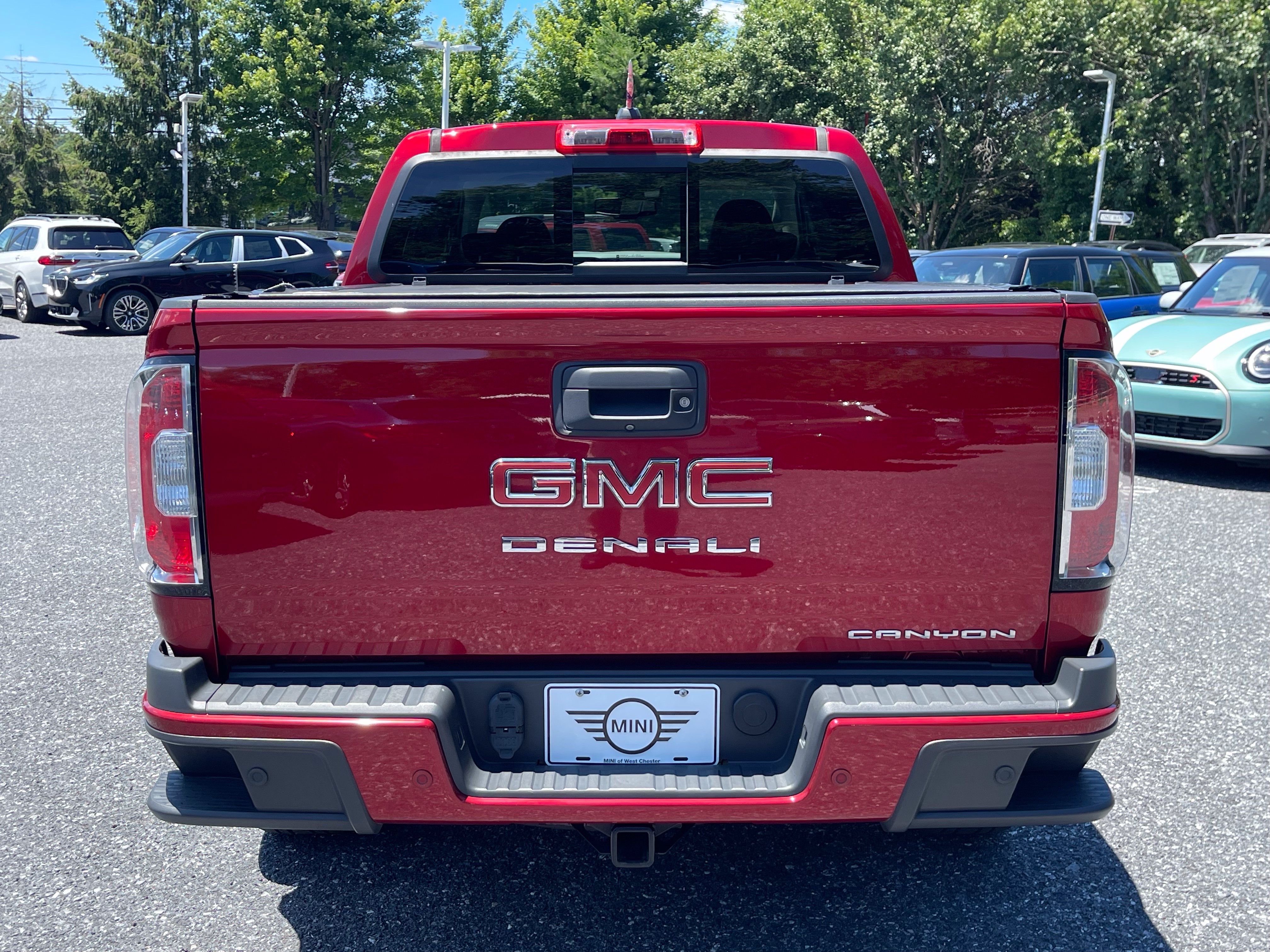 Used 2021 GMC Canyon Denali AWD/4WD image 9