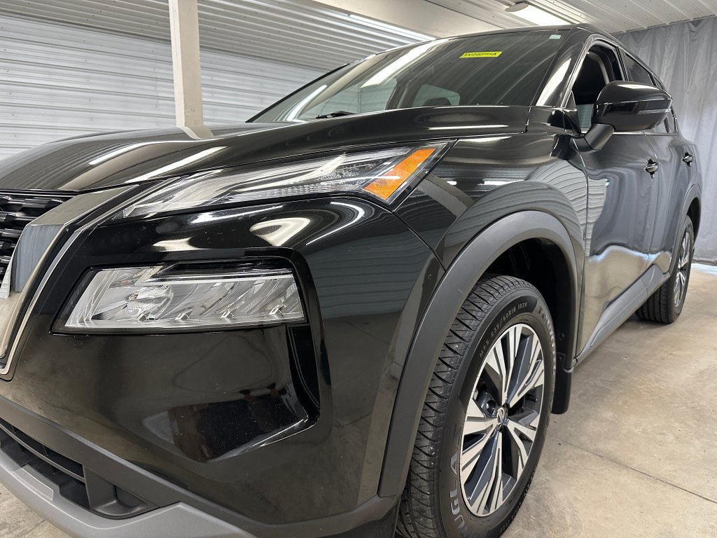 Used 2021 Nissan Rogue SV AWD/4WD image 31