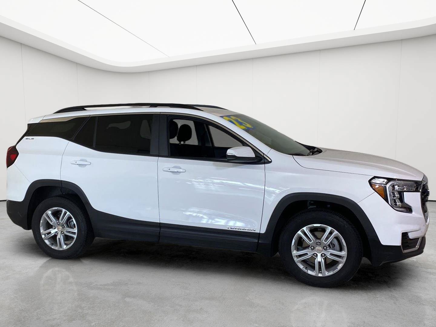 Certified 2023 GMC Terrain SLE w/ Driver Convenience Package AWD/4WD image 19