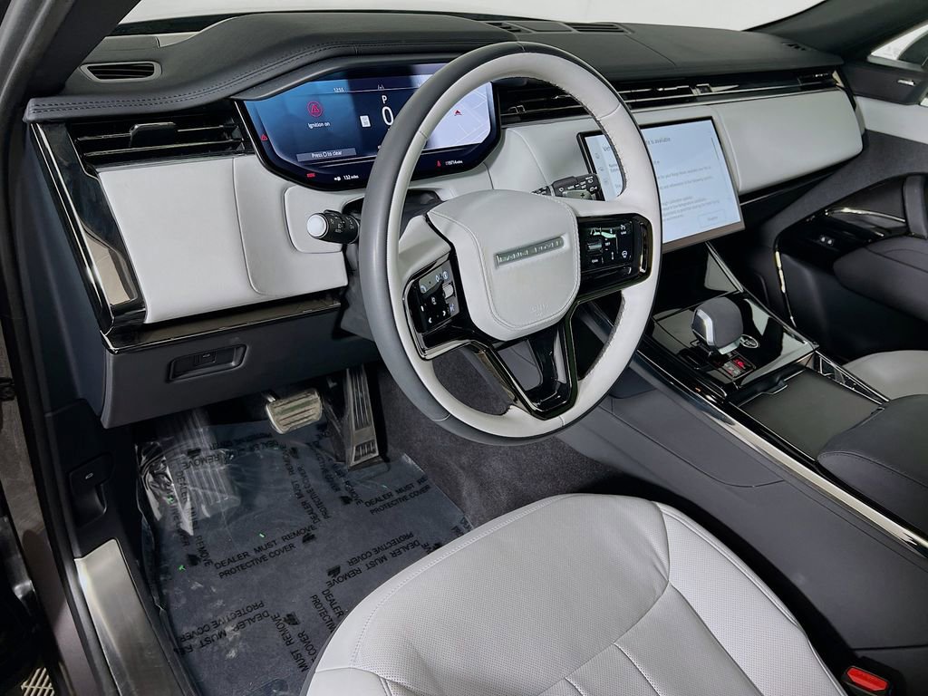 Used 2024 Land Rover Range Rover Sport Dynamic SE image 9