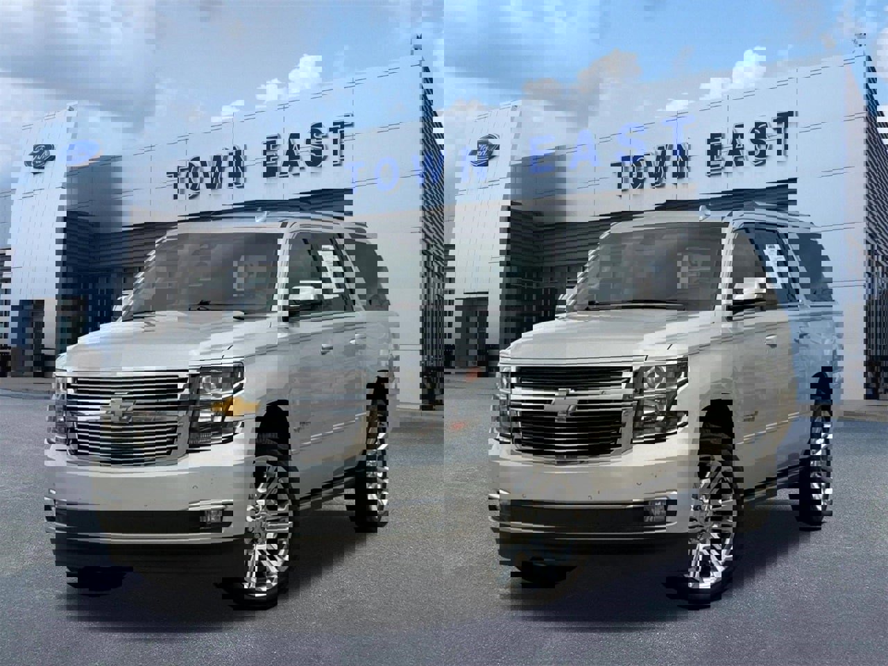 Used 2020 Chevrolet Suburban Premier w/ Premier Plus Edition