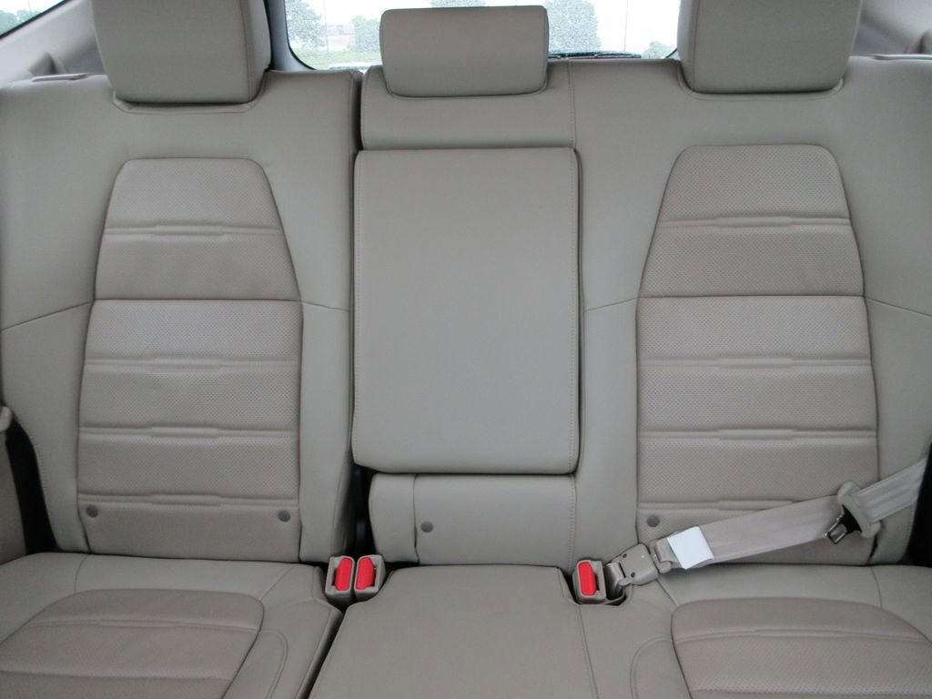 Used 2020 Honda CR-V Touring image 19