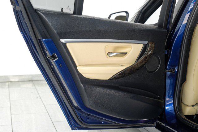 Used 2017 BMW 330i xDrive Sedan AWD/4WD image 59