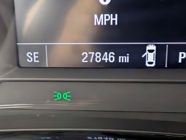 Certified 2024 Chevrolet Trax LS w/ LS Convenience Package FWD image 14