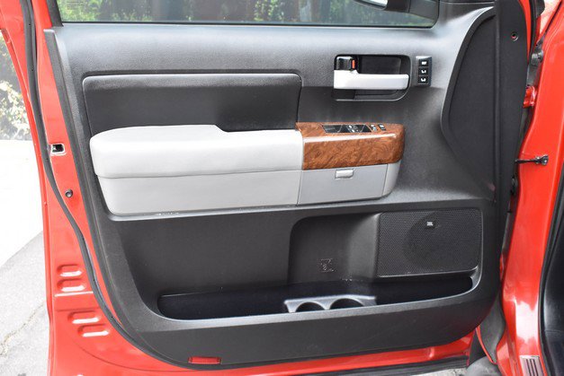 Used 2013 Toyota Tundra Platinum image 13