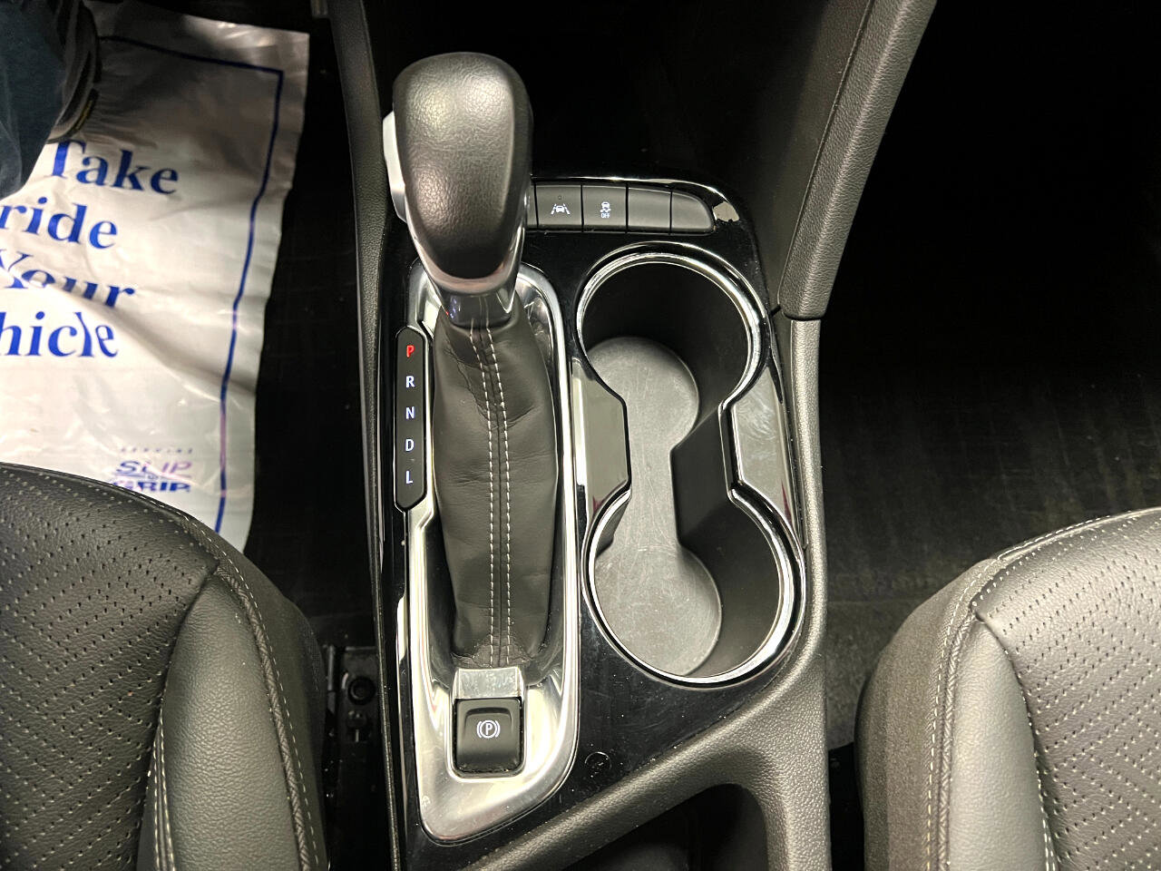 Used 2023 Buick Encore GX Essence w/ Experience Buick Package image 38